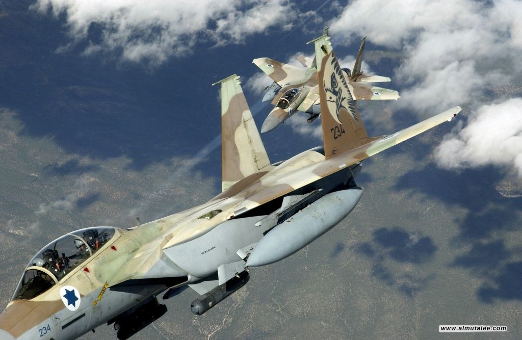 شبكة "18 نيوز الأمريكية": إسرائيل قررت استخدام طائرات F15 للرد على هجمات إيران