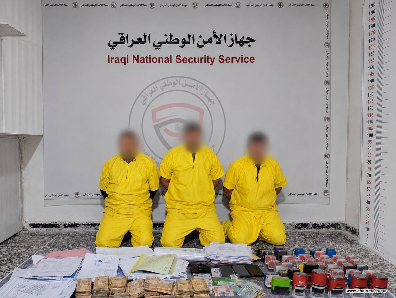 تضم مدراء حكوميين.. ضبط شبكة تزوير بالبصرة استولت على مليارات الدنانير