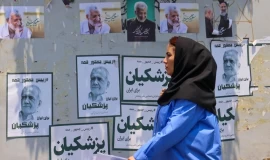 تقدم المرشح الإصلاحي "بزشكيان" في النتائج الأولية للانتخابات الرئاسية الإيرانية