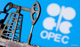مسح لرويترز: تراجع إنتاج أوبك من النفط في أيار بعد تخفيضات طوعية