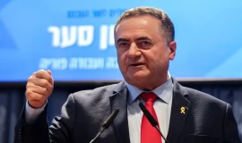 وزير الدفاع الإسرائيلي: المواجهة مع إيران "بعيدة عن نهايتها"