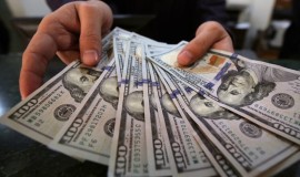 أسعار الدولار تواصل الانخفاض أمام الدينار بأسواق بغداد وأربيل