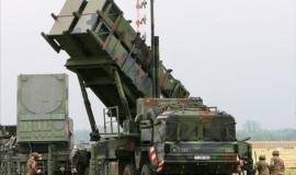 رئيس الوزراء الإسباني: قاذفة صواريخ باتريوت الإسبانية ستبقى في أنقرة