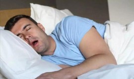 دراسة: الإفراط بالنوم يرتبط بزيادة الخرف والسكتة الدماغية بمنتصف العمر