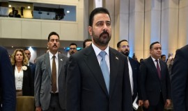 الزيدي يؤكد تأمين الرواتب وخطة لتطوير الاقتصاد وزيادة الصادرات النفطية