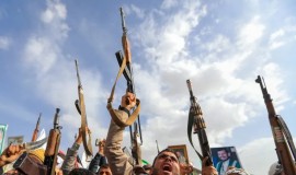 الحوثيون: قصفنا أهداف حيوية وقاعدة جوية في عمق السعودية