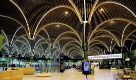 النقل تعلن فتح مطار بغداد أمام المواطنين جزئياً وتحدد الموعد