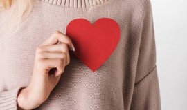أعراض شائعة عند النساء تنذر بالخطر بحصول النوبة القلبية